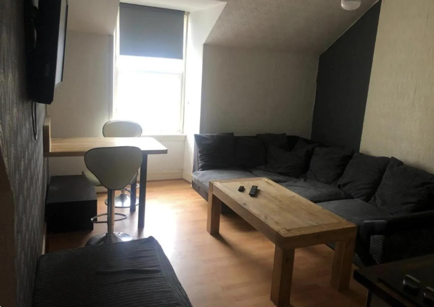 Cozy Old Town Apartment Edinburgh